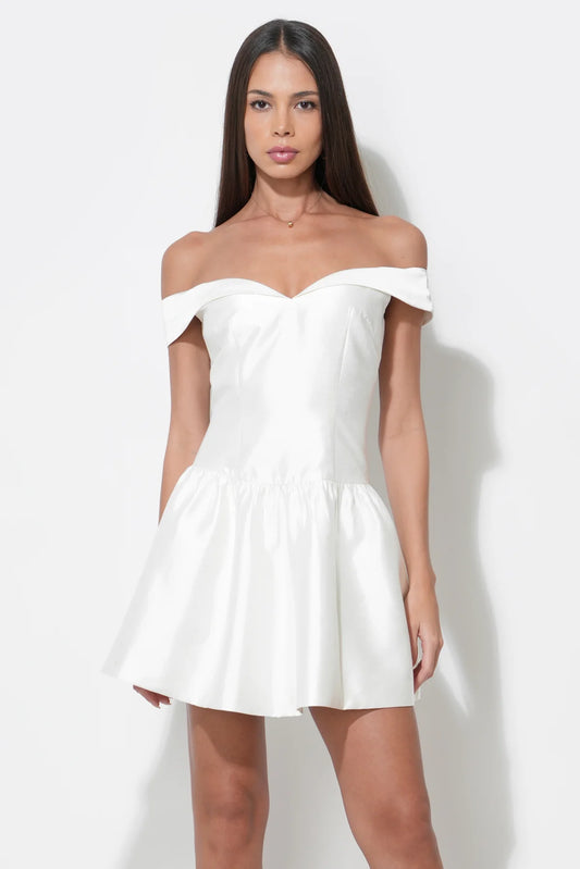 ADELYN RAE
DARCY OFF SHOULDER SATIN DROP WAIST MINI DRESS